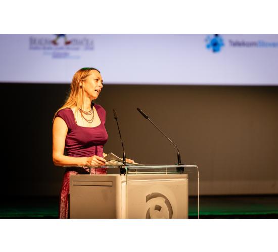 Katja Stergar direktorica JAK RS